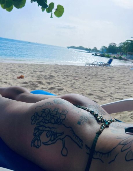 thai teen onlyfans art naked photo