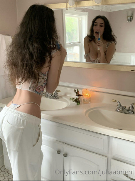 Julia Bright erotic model gallery