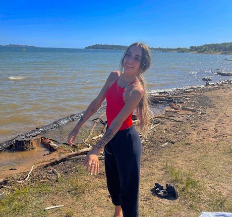 Jess DiTirro pornstar img