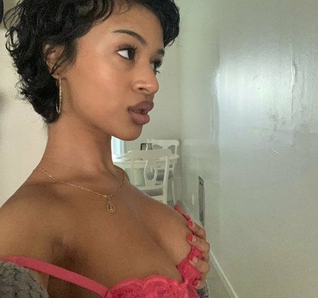 big tits nerd onlyfans nudes picture