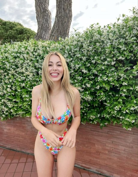 gloryhole wife onlyfans sexy xxx photo