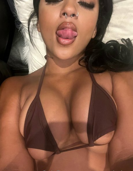 Amaraababyy model nudes galleries