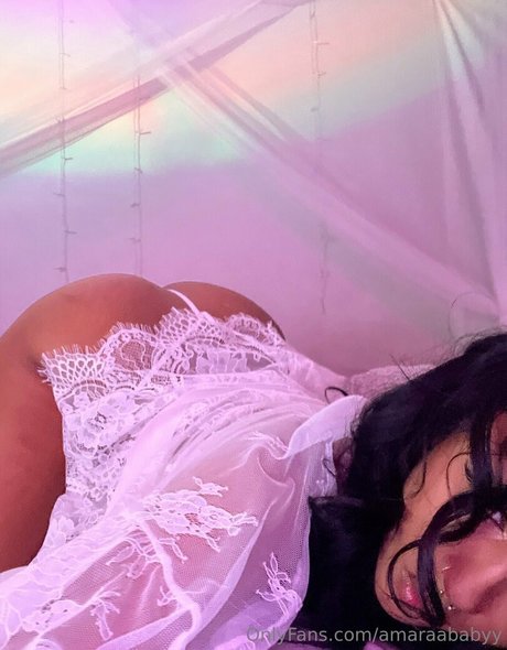 Amaraababyy model hot photos