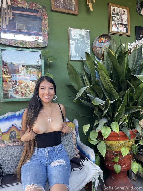 Sofie Gostosa high quality actress img