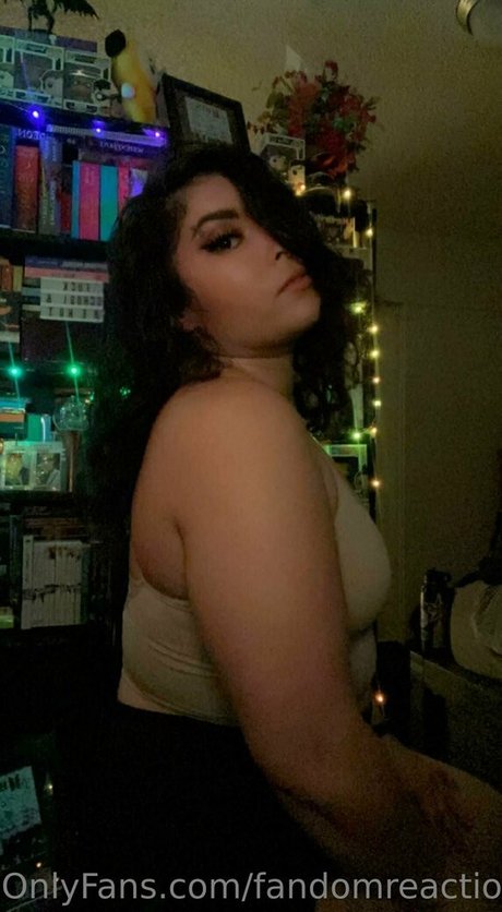 FandomReactions xxx actress pictures