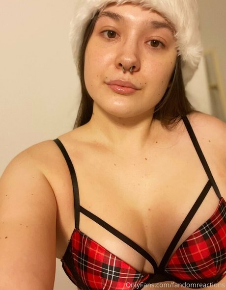 FandomReactions star art photos