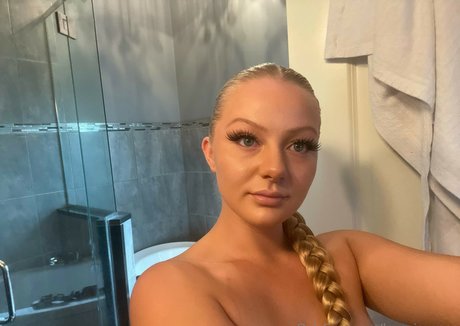 luvgiavanna model pretty photo