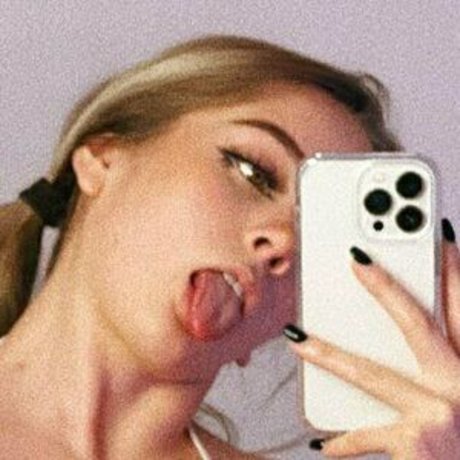 Latiabren erotic pornstar image