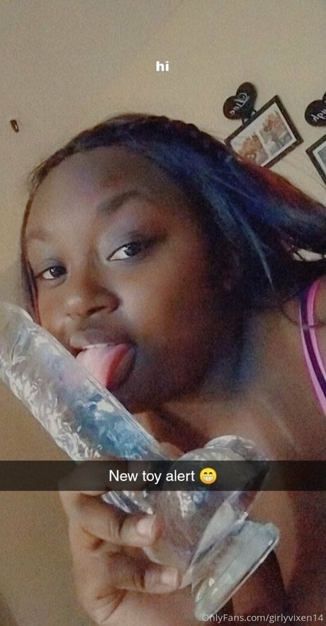 leather leggings onlyfans free naked photos