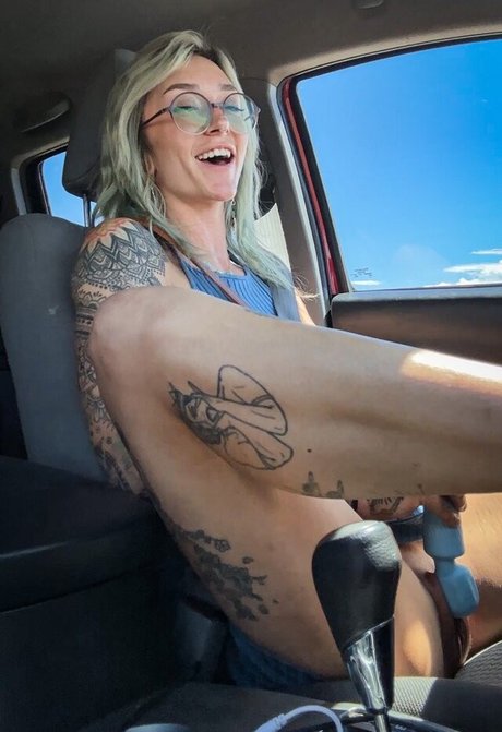 therealslimcadi pornstar pretty images