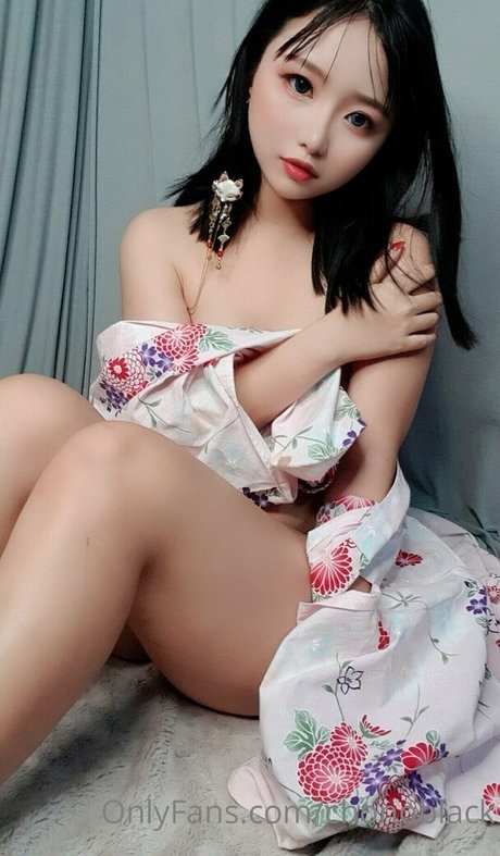 Chono Black hot pornstar photos