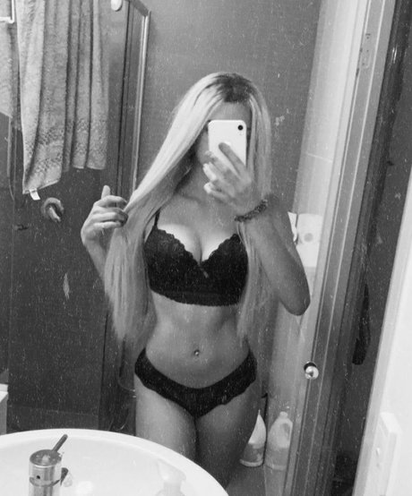 titty fuck onlyfans beautiful xxx pics