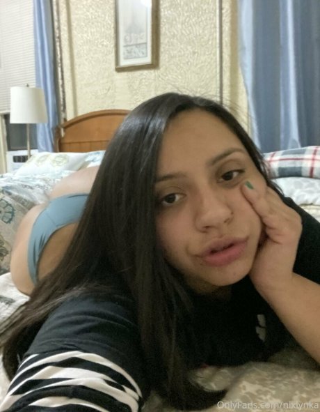 Nixlynka pornstar sexy archive