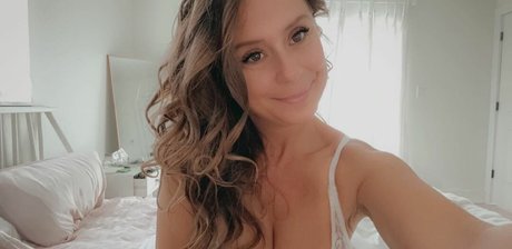 Sweettonii art pornstar photo