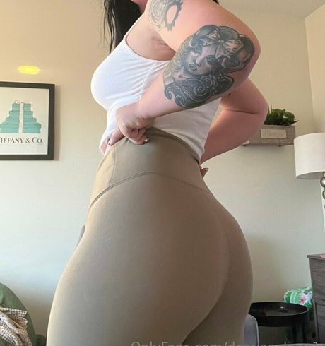 Deavan Clegg pornstar pic