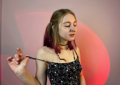 Lana Delmar erotic pornstar gallery