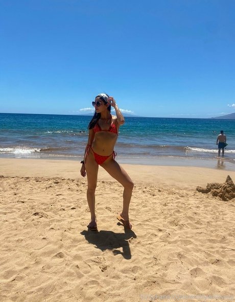 Emily Willis star best images