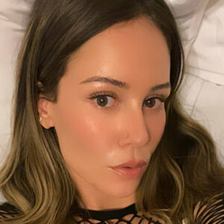 Saraigracefully hd model images