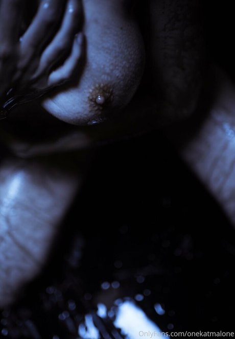 Kat Malone star hot picture