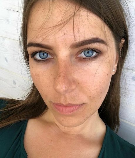 teen tits onlyfans pornos photo