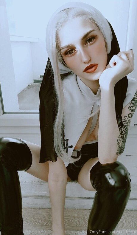 Xtokki naked star photo