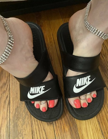 female domination onlyfans pretty images