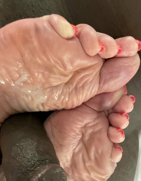 Goddess Fendi erotic actress picture