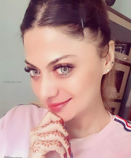 Suhaani Laskar exclusive model photo