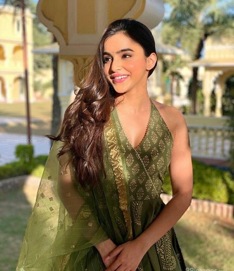 Ankitta Sharma model beautiful pictures
