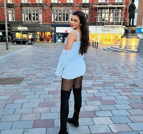 Ankitta Sharma free pornstar picture