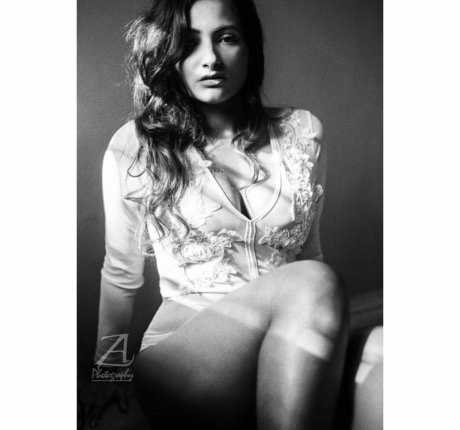 Desi NRI exclusive pornstar img