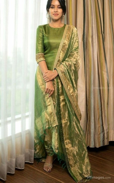 Mirnalini Ravi Quick photo