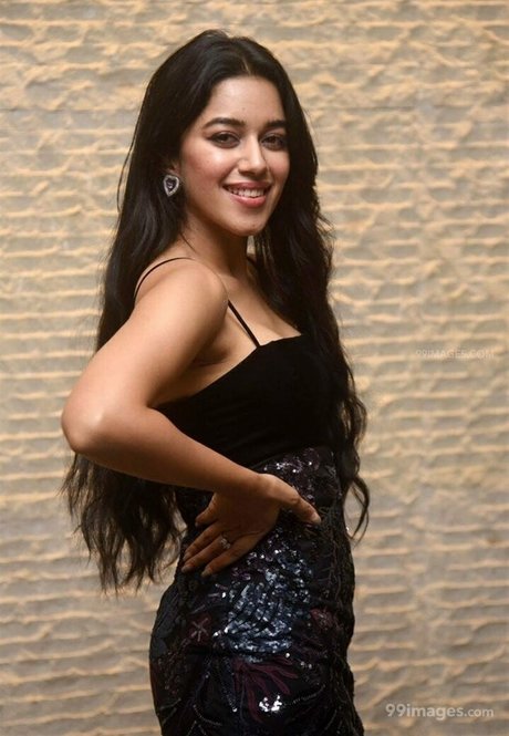 Mirnalini Ravi hd model galleries