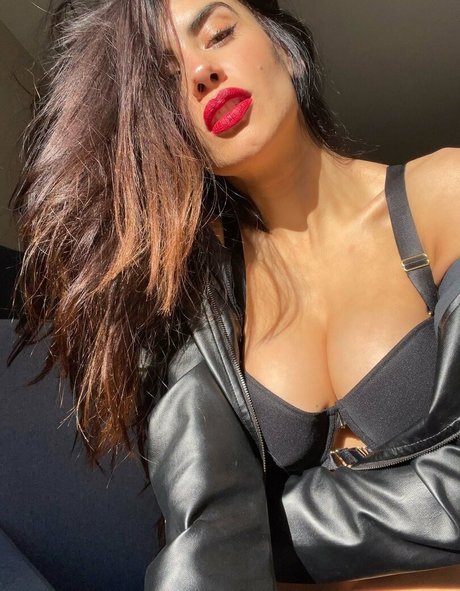 Jessica Cediel star nude gallery