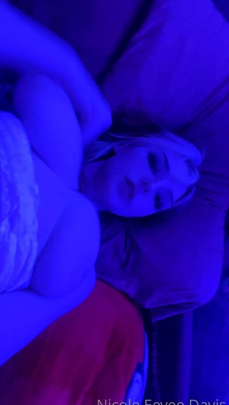 Eevee Nicole Davis high quality pornstar gallery