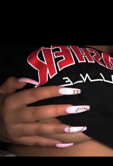 hEdiorHer star pornographic galleries