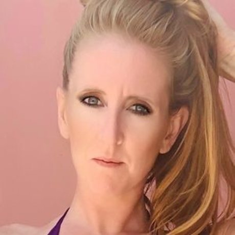 elliemay09 hd star img