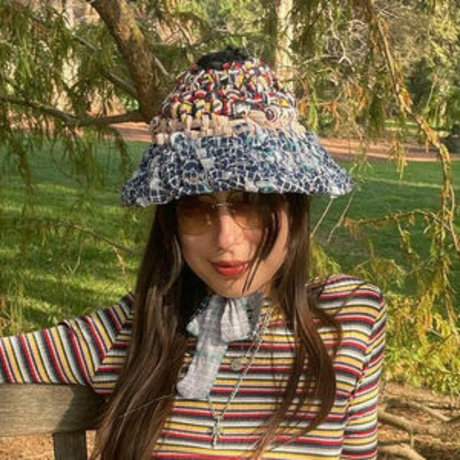 Liz Lee model erotic pictures