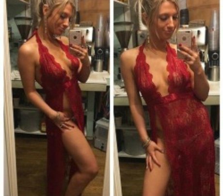 Barista Daisy porn actress image