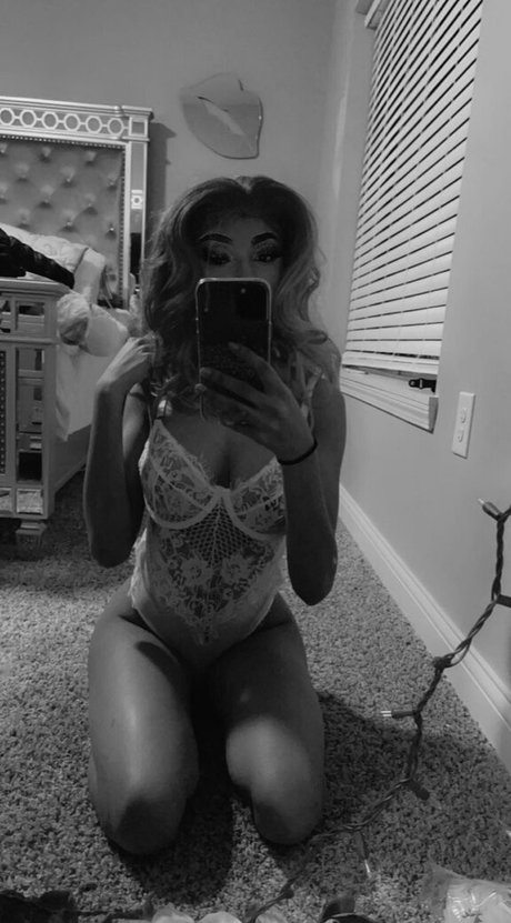 lesbian pussy onlyfans free porn img