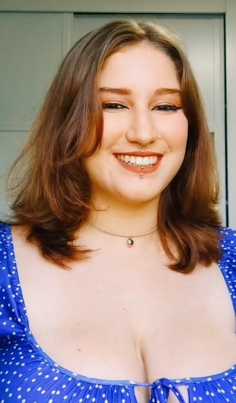 justmilli model adult photos