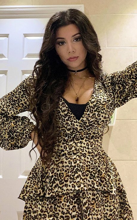 Smileyrileyxx pornstar high quality photos