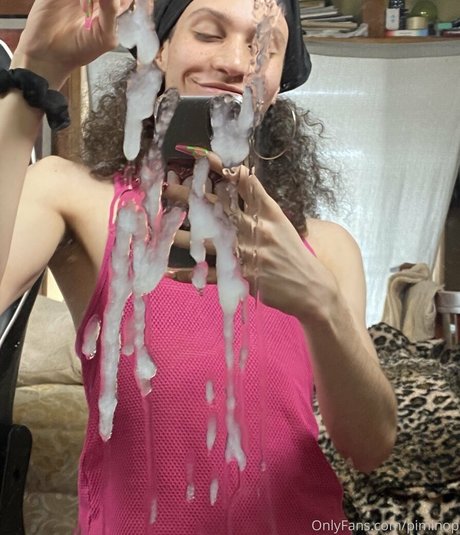 piminop model pornographic image