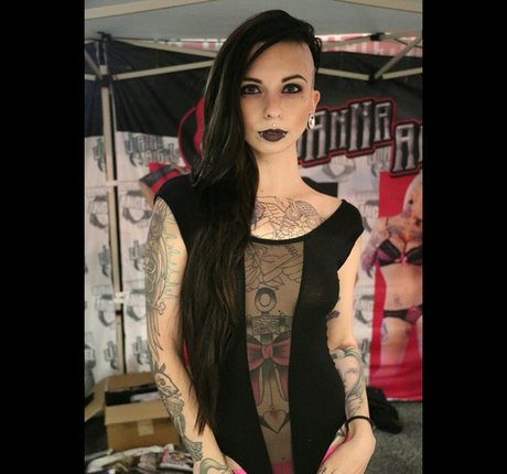 Sierra Cure model nudes gallery