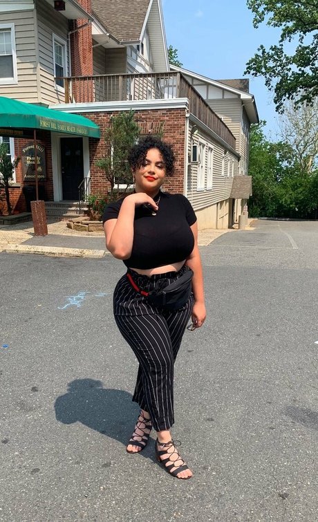 bisexual couple onlyfans sexy photos