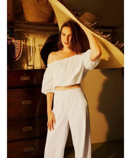 Alina Boz free actress photos