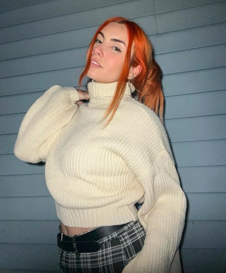 Alicia Atout best model photos