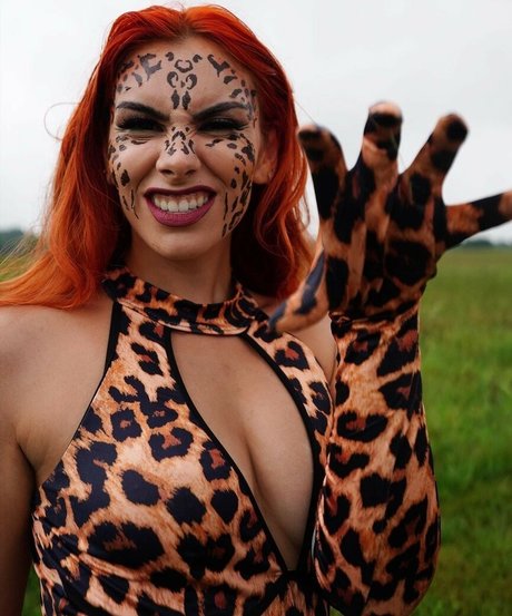 Alicia Atout porn actress pictures