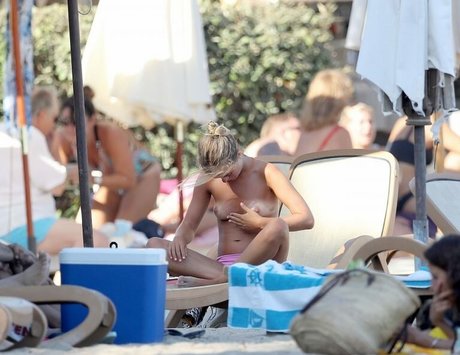 Amelia Windsor star best picture