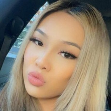 Axnuwin sexy model gallery